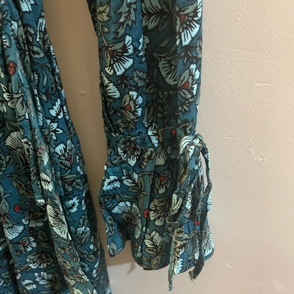 Band of the free foe jade wrap dress high low in length. New with tags - Picture 5 of 9